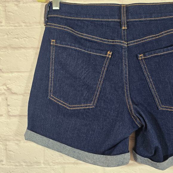 M Old Navy Women Mid-Rise Wow Dark Blue Jean Denim Shorts NWT Size 2 Rolled Hem - Picture 5 of 8